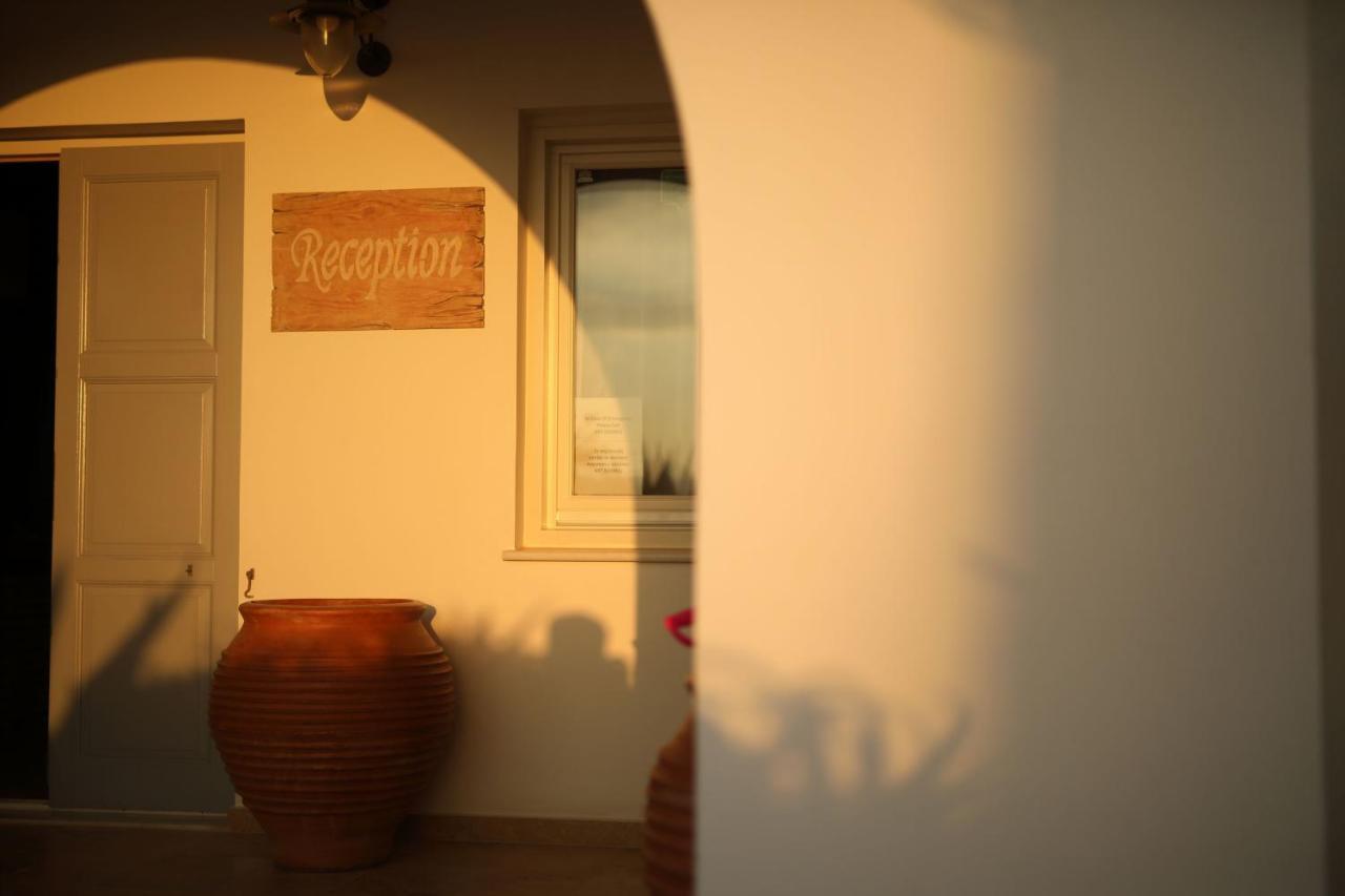 Aeolos Hotel Koufonisia Bagian luar foto